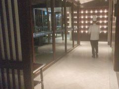 -忆江南·临江鱼馆