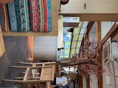 -蜜桃餐厅·伴山(湖滨商业街店)