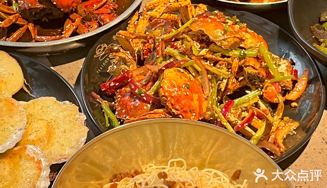 入秋啦要到吃蟹的季节了👀一棠龙虾必打卡