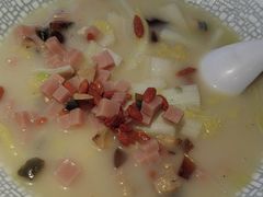 -鱼亨小鲜酸菜鱼(大信店)