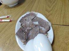 -陇上全荟兰州传统牛肉面(延吉路店)