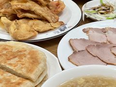 -李连贵熏肉大饼(沈阳站店)