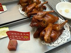 -郑猛记石岐鸽主题餐厅(长江店)