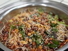 -周良天山牛杂城(天山路总店)
