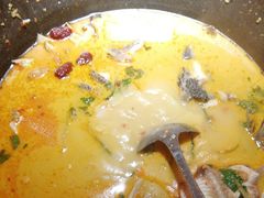 -咕嘟草帽鱼·牛奶一样的鲜鱼汤(包河万达广场创始店)