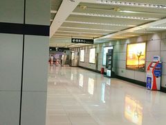 -上海体育场(地铁站)