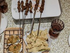 -小董哥烤串·爆汁大油边(故宫店)