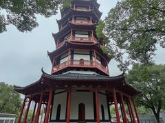 -绳金塔