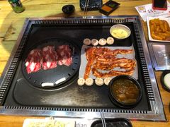 -杀猪天·韩国烤肉(铁路街第一分店)
