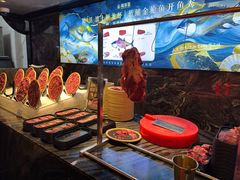 -雍容荟帝王蟹活龙虾展台自助(IFS黑金店)