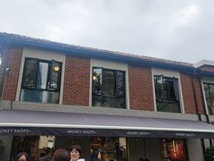 -Money Shops(愚园路店)