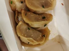 -小姜锅贴(凤凰街店)
