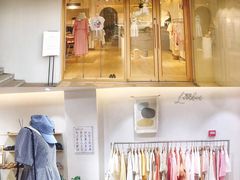 -nana showroom娜娜家服装店