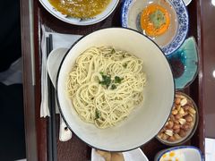 -百年老字号·观振兴蟹黄面·三虾面·苏式面(观前街富仁坊巷店)