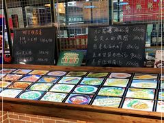 -宝燕海货工场(长江国际店)