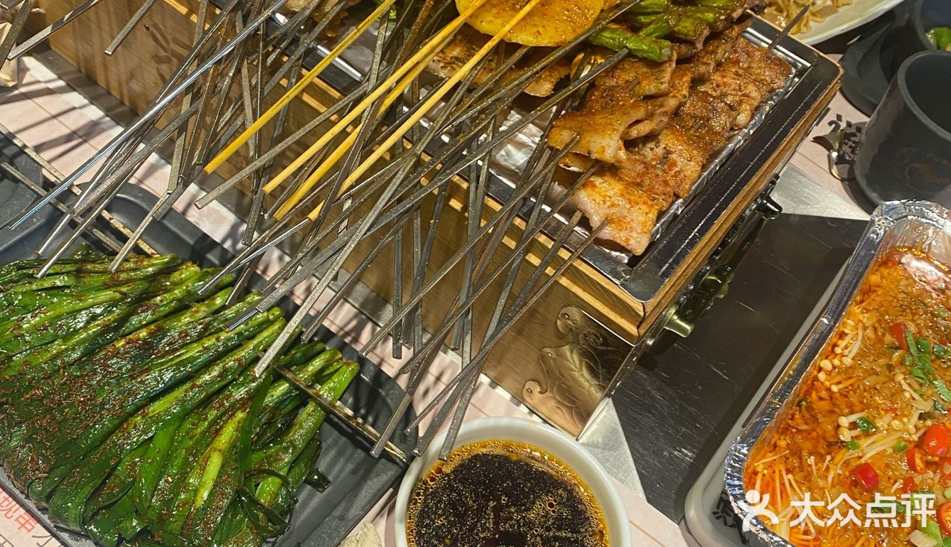 烫嘴角｜一个星期来吃了三次的烧烤店