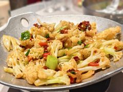 -客家大院·非遗赣南客家菜(郁孤台店)