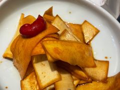 -腩得欢喜·牛腩煲火锅(万庭大厦店)