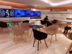 休息区质感雅致-英皇电影城(英皇集团中心IMAX店)