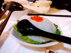 -鲜入围煮花胶鸡海鲜火锅