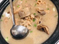 -霄汉牛三鲜湖北砂锅菜(万松园2店)