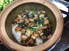 金牌黄鳝饭-红星光发煲仔饭(文海店)