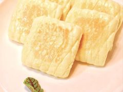 -虹潮荟·餐桌上的美食地理(太阳宫店)
