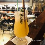 这家星巴克真的是需要用逛的，来形容