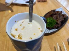 生磨杏仁奶-玖鲜小笼(中山广场店)