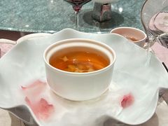-景月阁空中食府(希尔顿酒店)