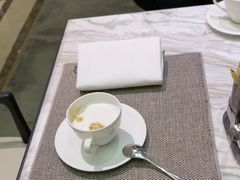 -丽晶美庐·玉兰餐厅