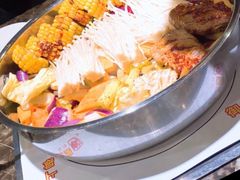 -御上皇三汁焖锅(薛城万达广场店)