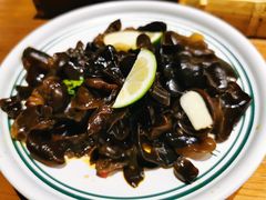 傣味云耳-云海肴·云南小炒·汽锅鸡(天津国金汇店)