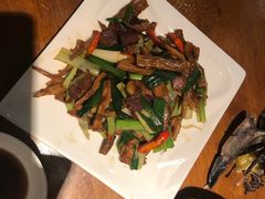 -黑鸡小馆(金源店)