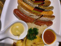 -1886德国汽车餐厅(外滩中央店)