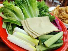 -圣夜东北菜烧烤·夜宵·小龙虾(胥江路店)