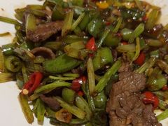 -卢大鲜鱼头捞饭(美利广场店)