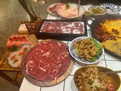 -旧街市鲜货老火锅(大光路店)