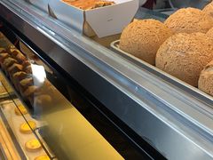 -鲍师傅糕点(江苏路店)