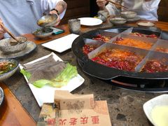 -厚山庭院重庆老火锅