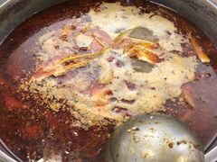 -鸡遇虾煲干锅火锅(小寨金莎店)