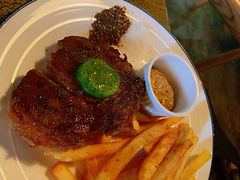 -羽深肉铺 Steak & Wine