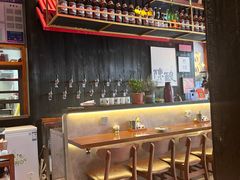 -8PINTS八品脱·日料·烧鸟·精酿小酒馆(莘庄店)