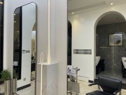-a·f one hair salon
