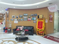 -雅悦齿科(顾村公园店)