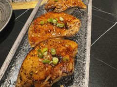 -山川小町·极番烧肉(新地假日广场店)
