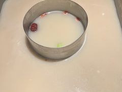 -尚尚仙·酸汤猪手·猪肚鸡火锅(华联万柳购物中心店)