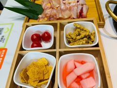 -花菇朵·野生菌锅·云南美食(后沙峪店)