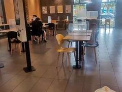 -麦当劳(石坝服务区店)