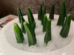 -肥仔文澳门猪骨煲(南京西路店)